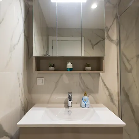 Luxury City-view & Free Parking *