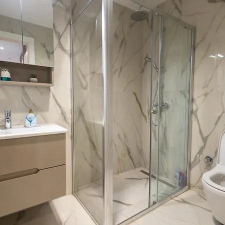 아파트 Luxury City-view & Free Parking