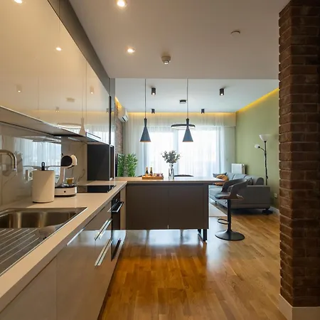 아파트 Luxury City-view & Free Parking *