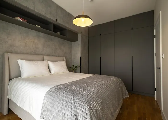 Luxury City-view & Free Parking Apartment Skopje