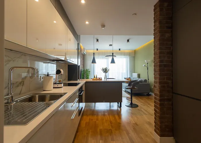 Apartment Luxury City-view & Free Parking *