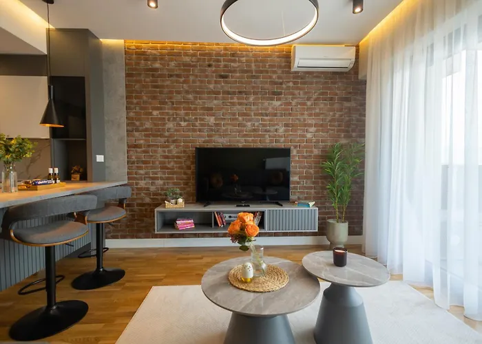 Apartment Luxury City-view & Free Parking *